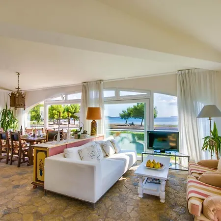 Ideal Mallorca - Llenaire Vakantiehuis Port de Pollença